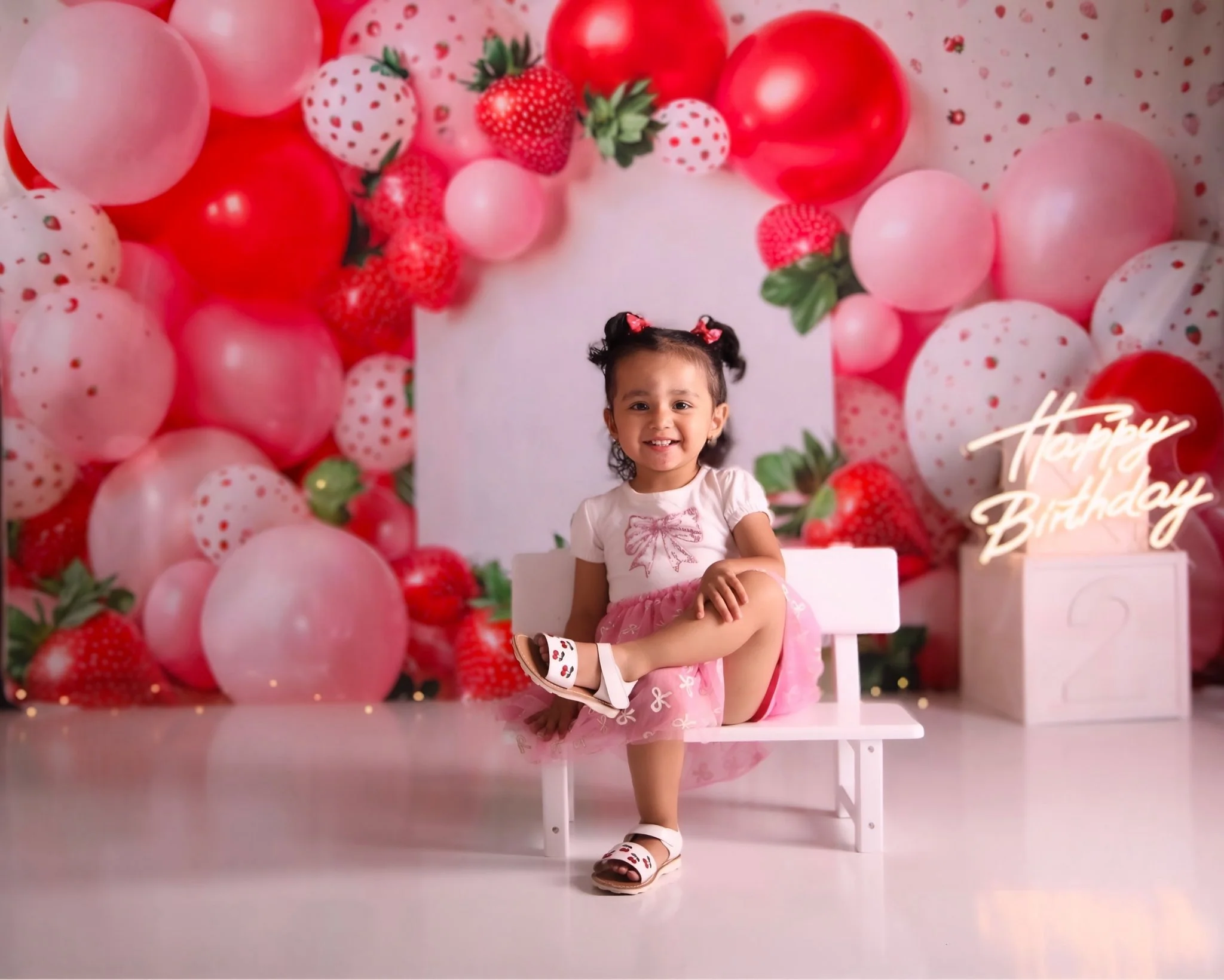 Kate Cake Smash Spring Strawberry Balloon Backdrop Designed by Emetselch