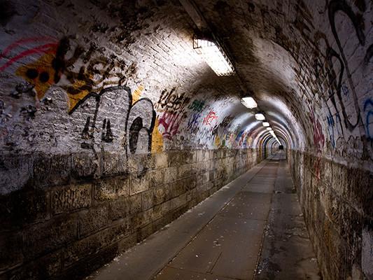 Kate Graffiti Wall Backdrop Tunnel Light Background for Photography - Image 2