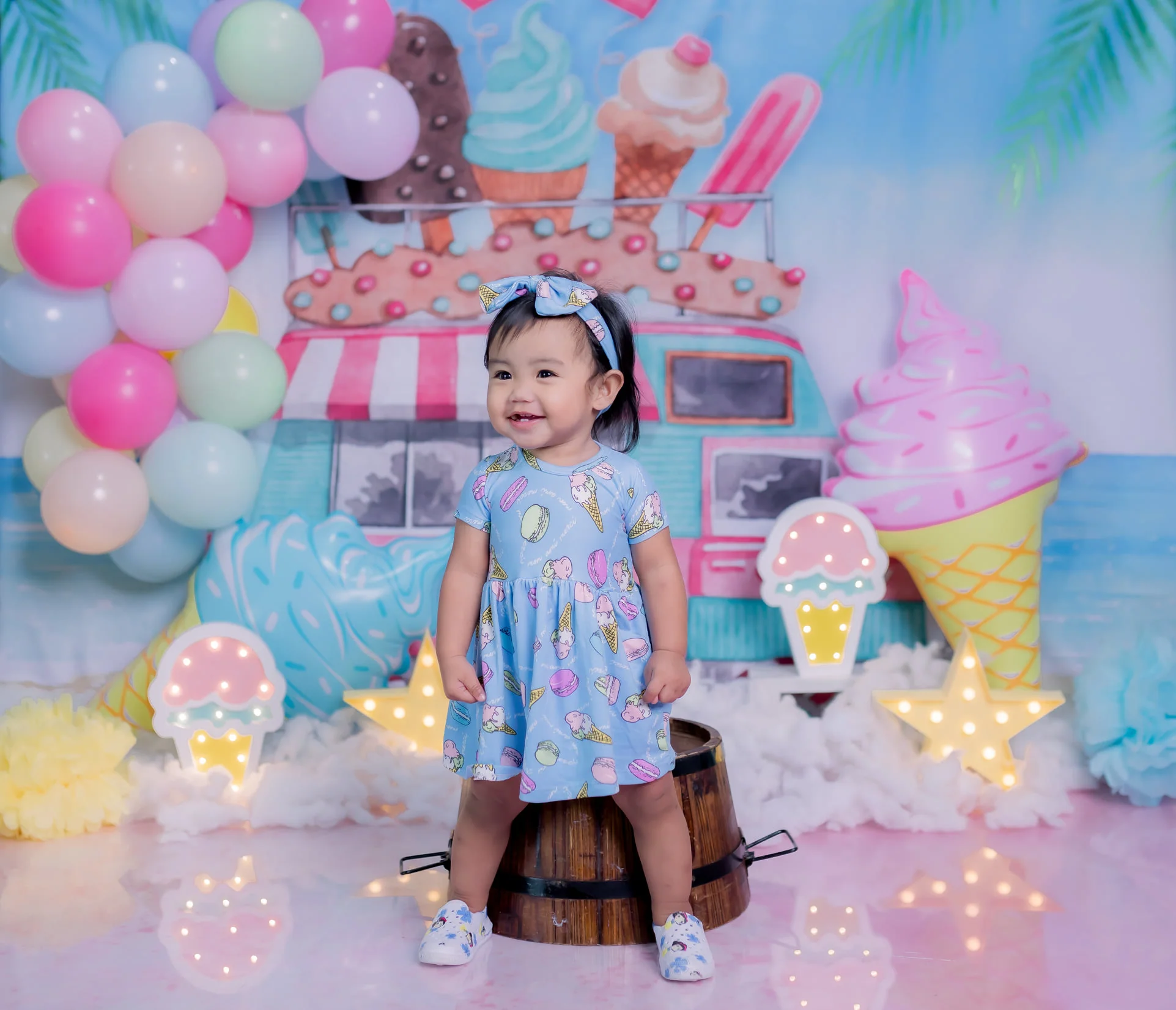 Kate Summer Seaside Ice Cream Cart Children Backdrop for Photography - Image 3