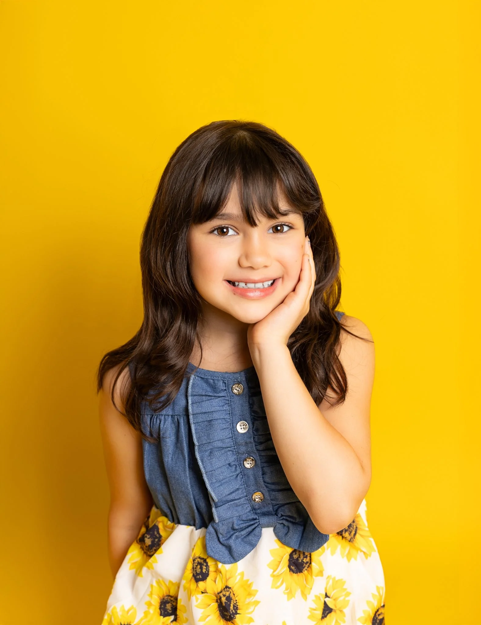 Kate Forsythia Yellow Seamless Paper Backdrop for Photography - Image 4